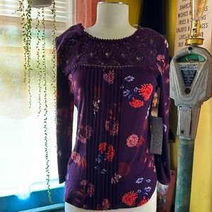 NWT Daniel Rainn Crochet Knit Yoke Top, Women’s - Size Medium